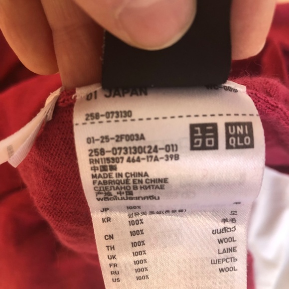 Uniqlo Pink Wool Sweater - Picture 4 of 13